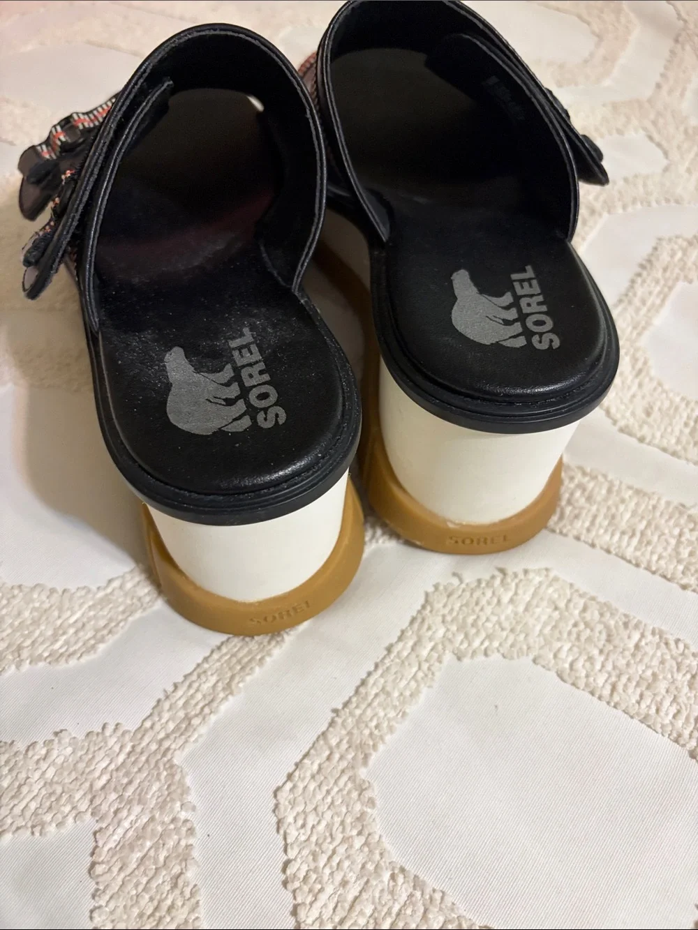 Sorel Black Sandal Slides with Red and White Striped Webbing